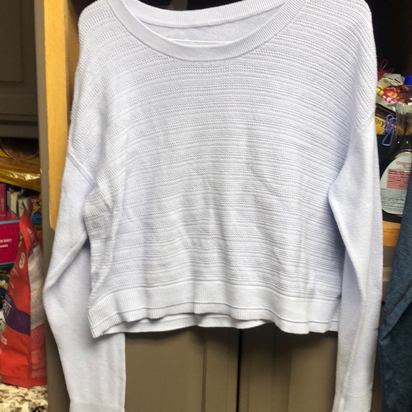 Like new lululemon Nurture & Nature periwinkle lulu sweater - Picture 6 of 8